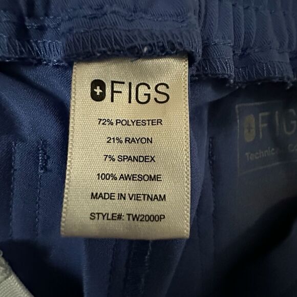 Figs ~ Yola Skinny Scrub Pants™ ~ Straight Leg skinny fit ~ ankle slit ~ size M - Picture 14 of 15